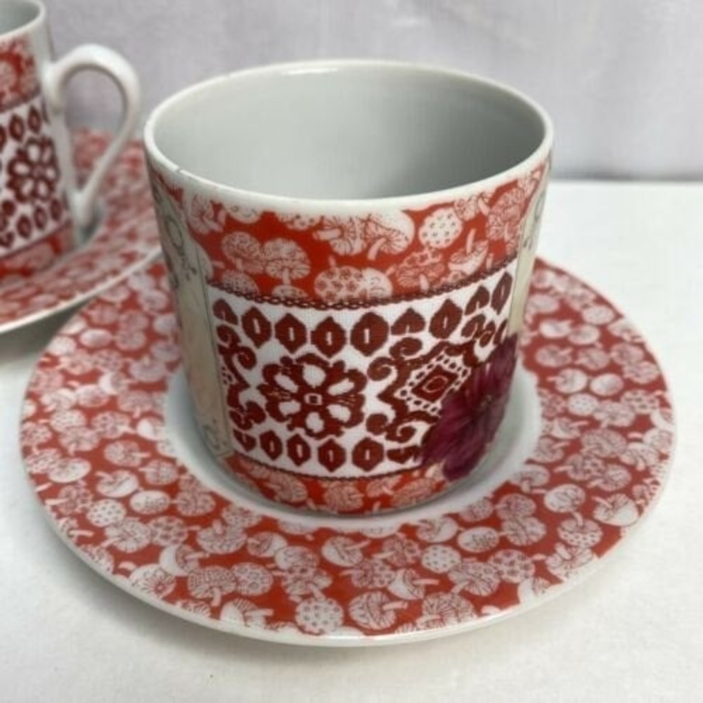 Vintage Gloria Vanderbilt 2 Piece Set Demi Teacups & Saucers Mushrooms Reds - Picture 5 of 10